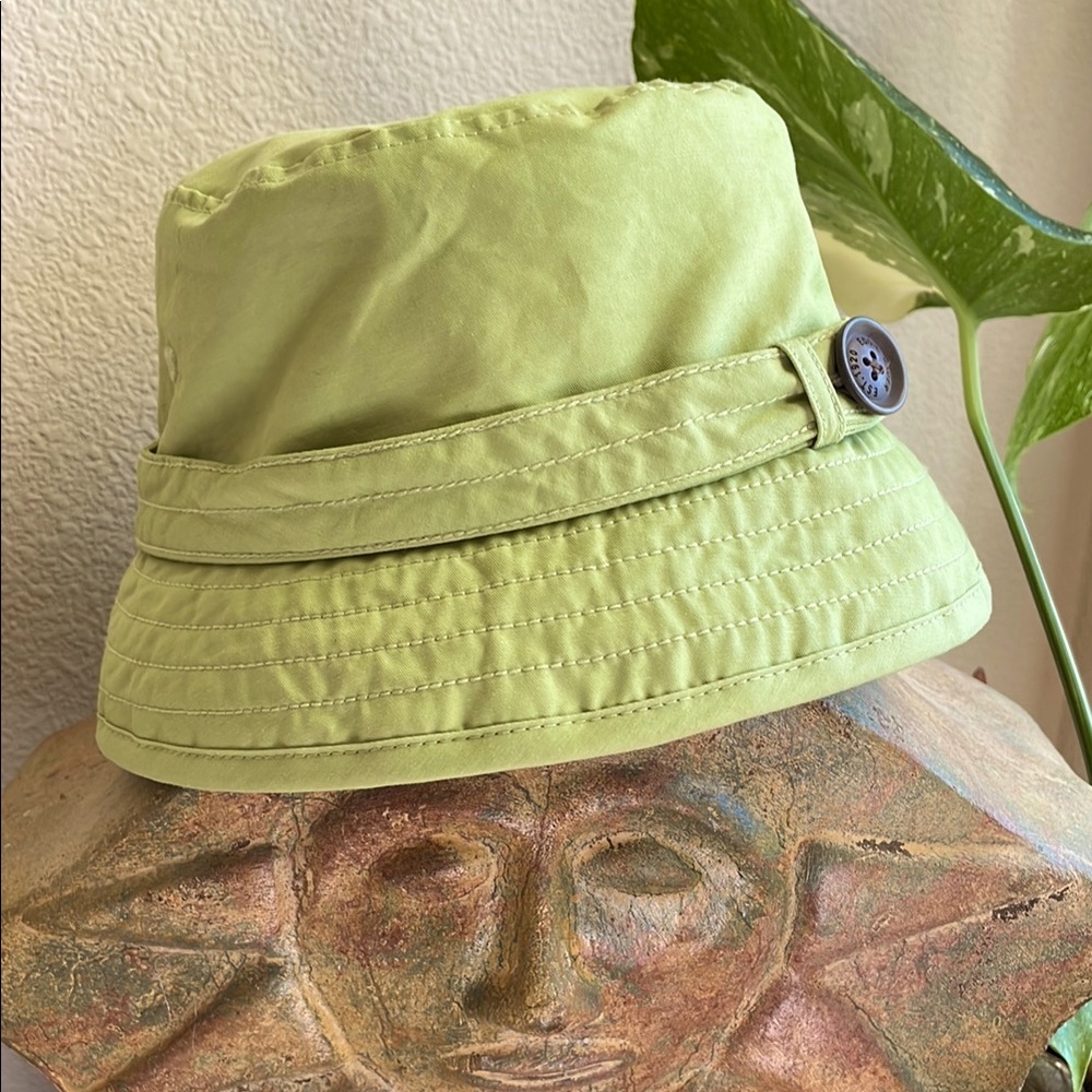 New Eddie Bauer Lime Green Bucket Hat  Button Detail Unisex